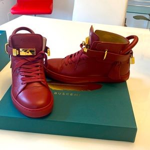 COPY - Buscemi sneaker only used it one time it’s just like new